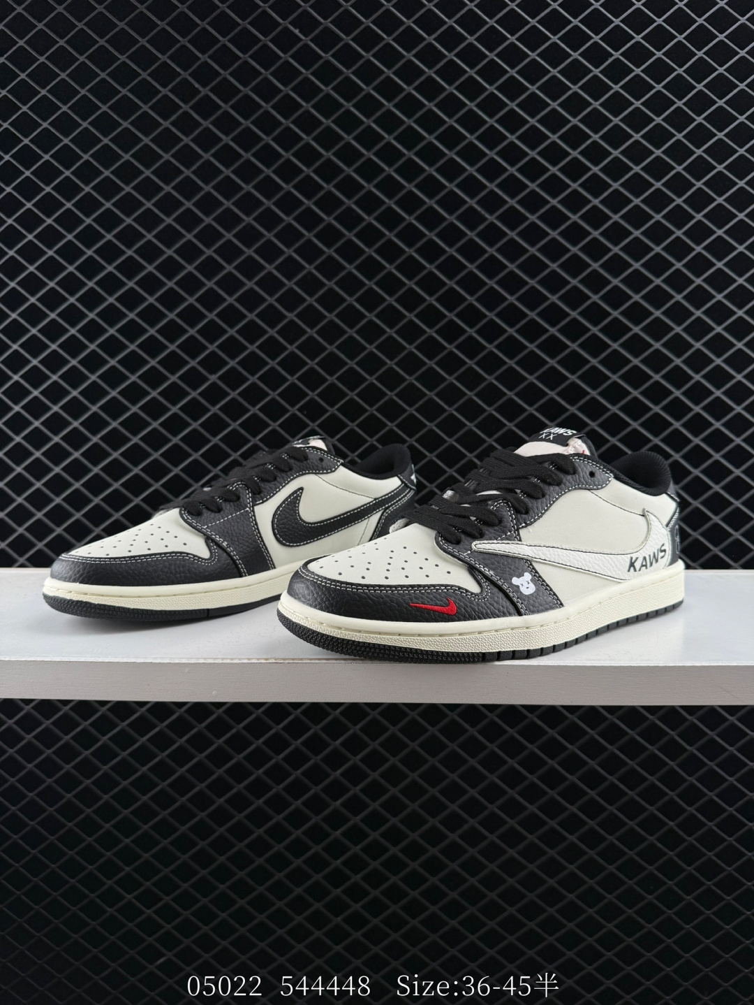 Travis Scott x Air Jordan 1 ” Reverse Mocha “